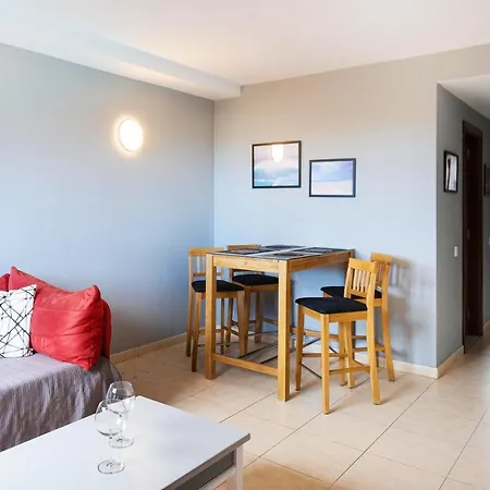 One Bedroom With Shared Pool Garden And Wifi At Corralejo