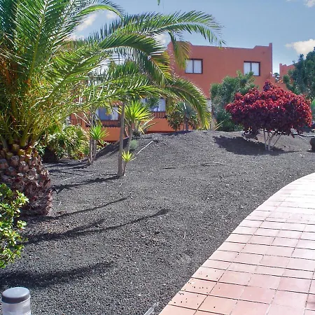One Bedroom With Shared Pool Garden And Wifi At Corralejo